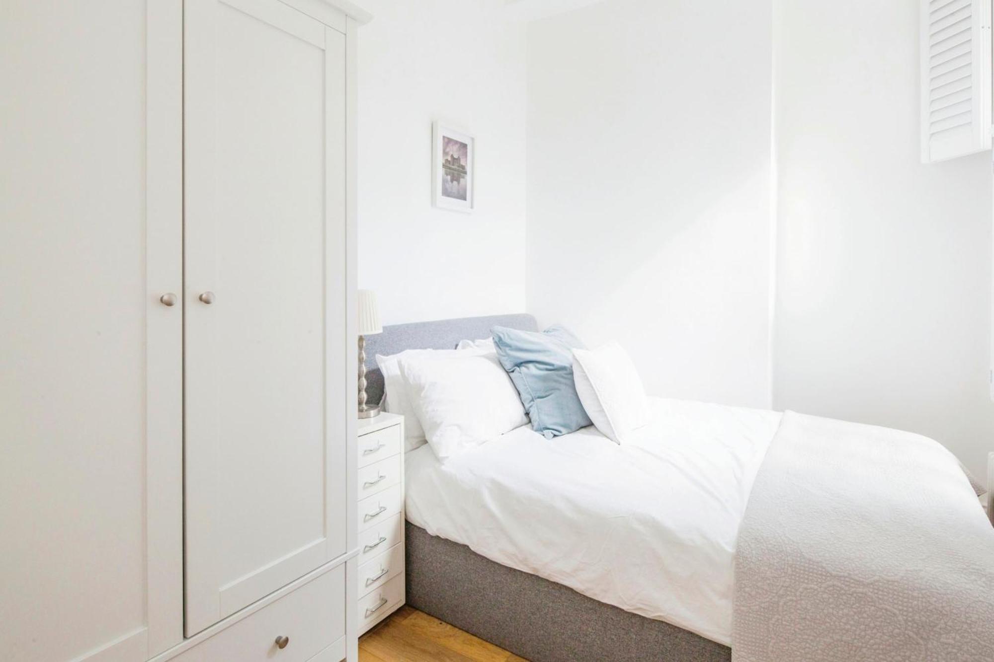 Stylish 2br Flat With Amazing Patio Appartamento Londra